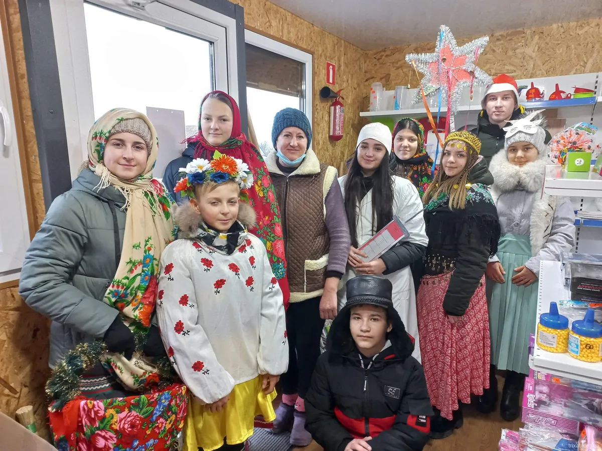 Як школярі Меланку водили