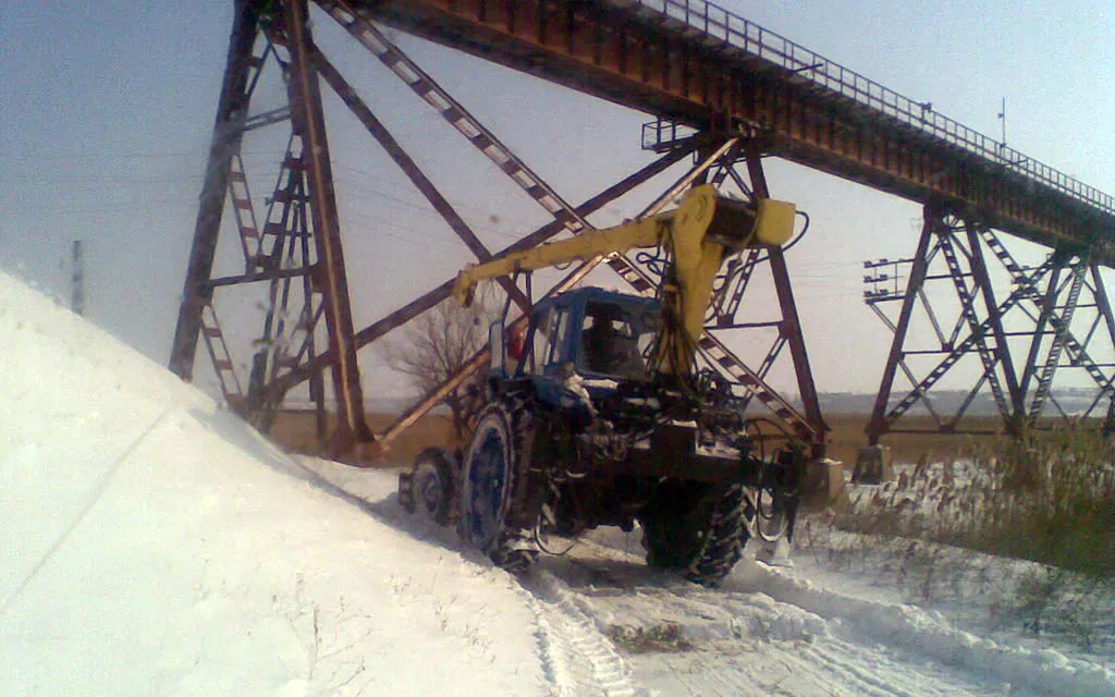 Очистка доріг в Трихатах