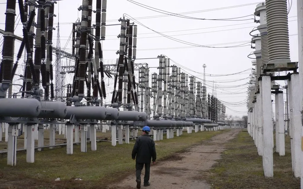 Екскурсiя на ПС 330 кВ “Трихати” Південної Енергосистеми