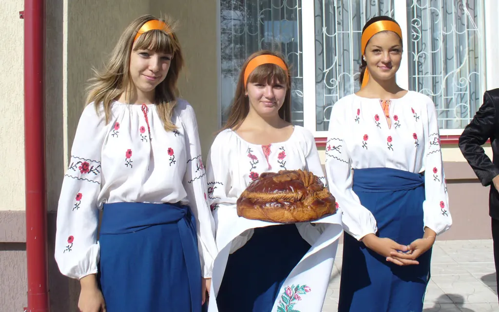Відкриття Трихатської школи