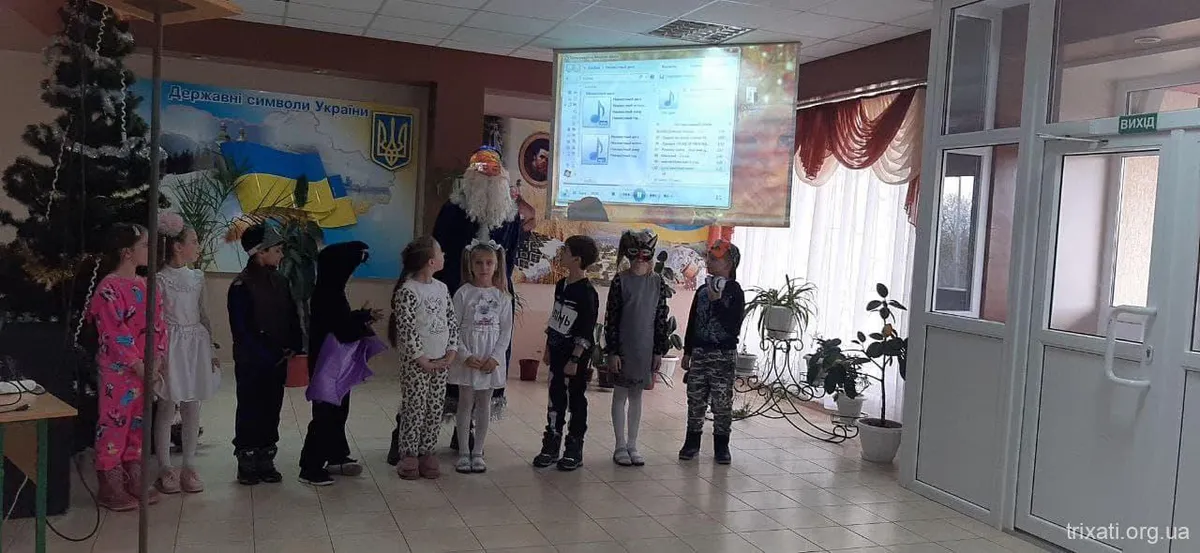 Святий Миколай, ти до нас завітай!