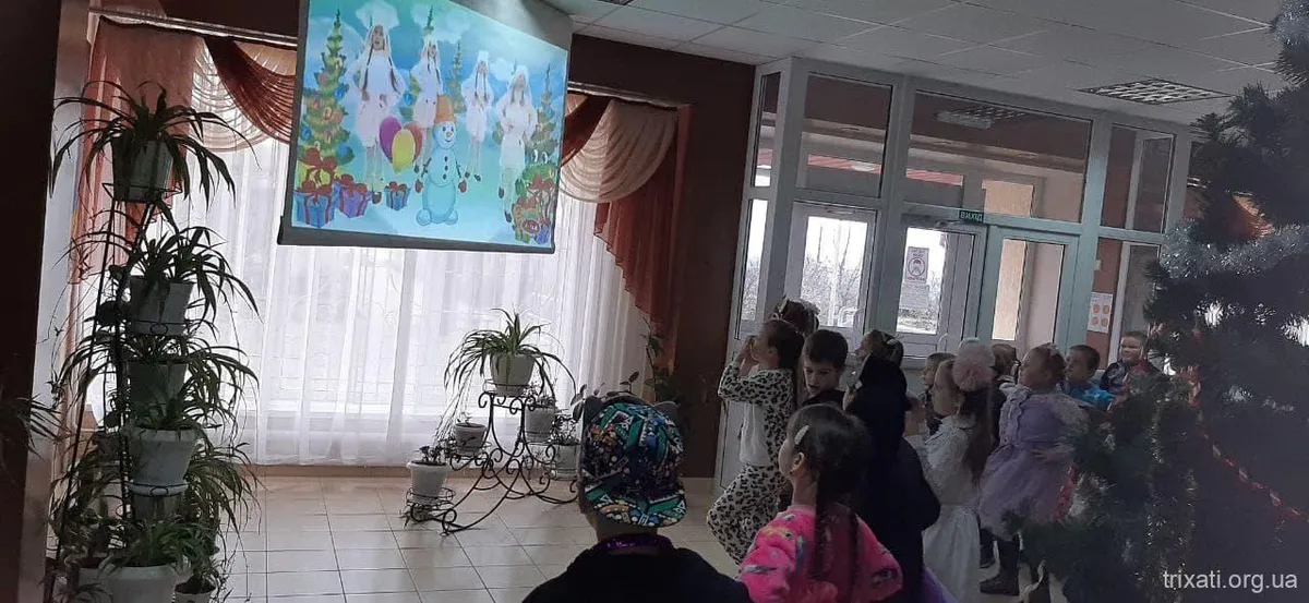 Святий Миколай, ти до нас завітай!
