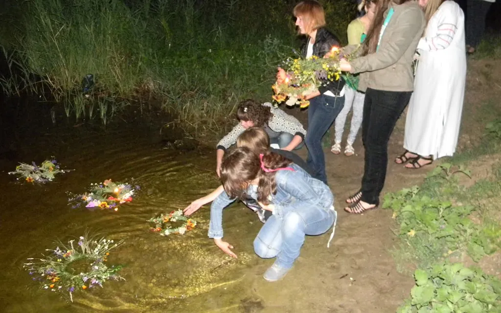 Купальська ніч в Трихатах