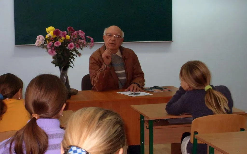 Главчев Микола Степанович зустрічається з учнями
