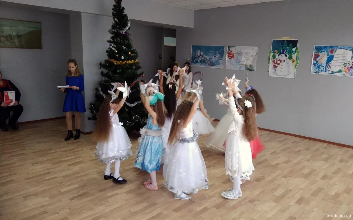 Миколаю, Миколаю, ти прийди до нас, благаю!