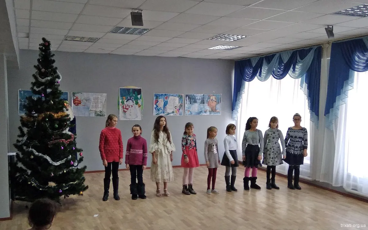 Миколаю, Миколаю, ти прийди до нас, благаю!